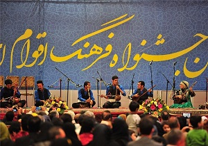 برگزاری جشنواره فرهنگ اقوام ایران زمین در لرستان