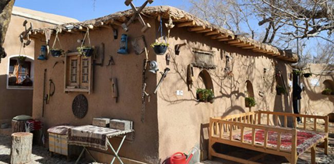 خانه‌های روستایی تبدیل به اقامتگاه بوم‌گردی می‌شوند
